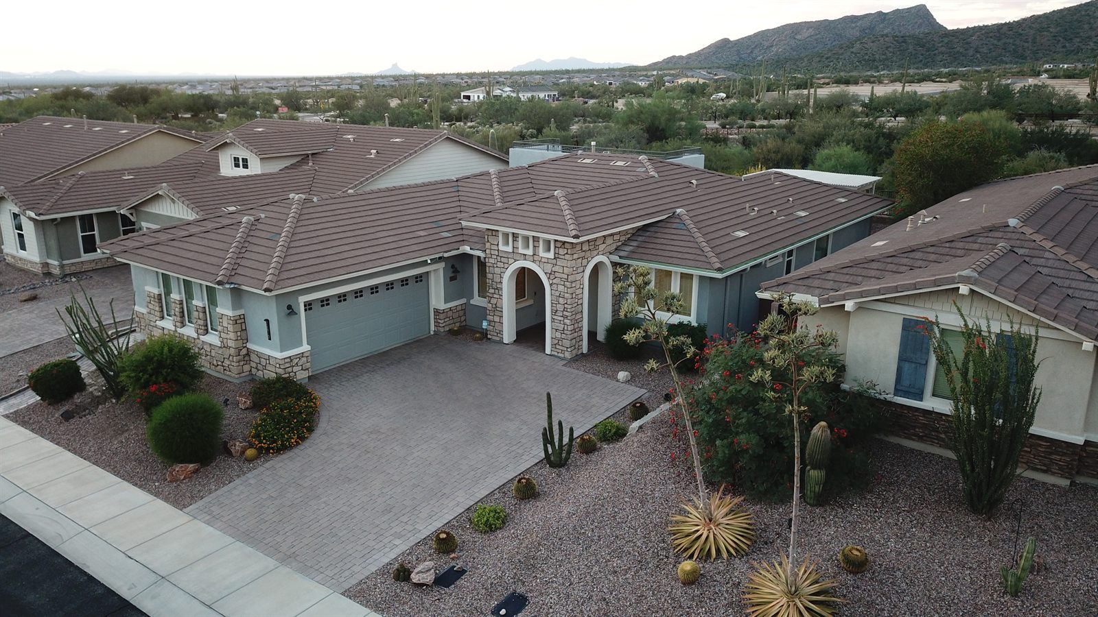 Aerial drone photography example of a Tucson-area home